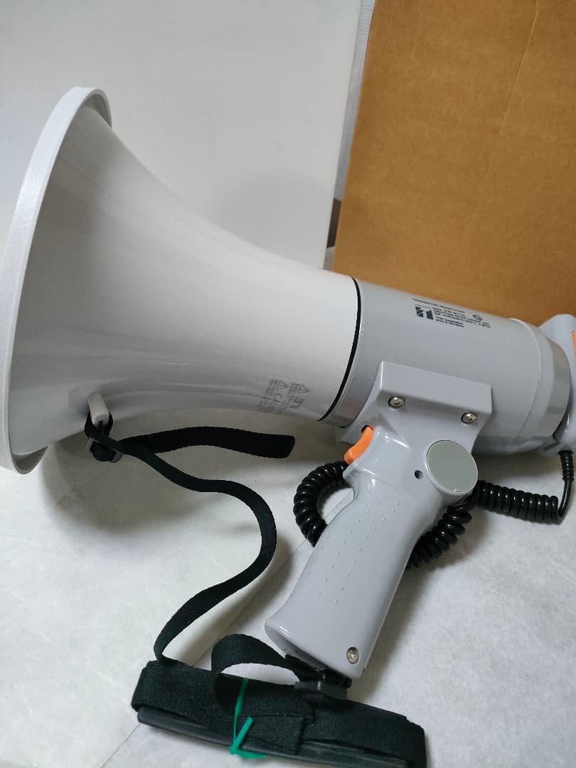 TOA 　ハンドル付き　ショルダーメガホン　ER-3115