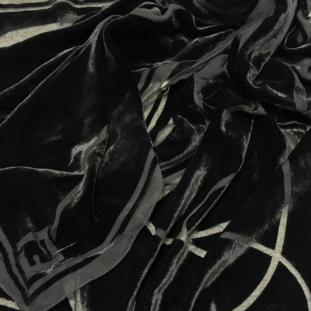 【美品】FENDI フェンディ ストール ベロア シルク混 イタリア製