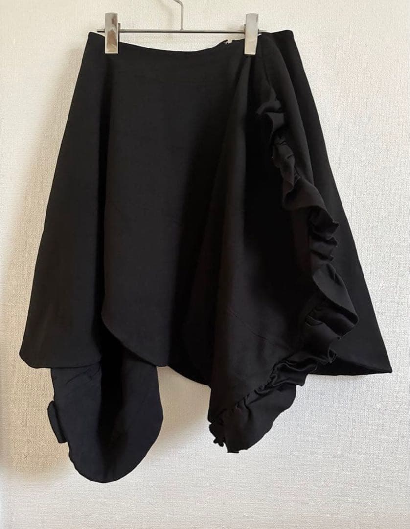 12/17まで限定お値下げCOMMEdesGARCONS フリルスカート