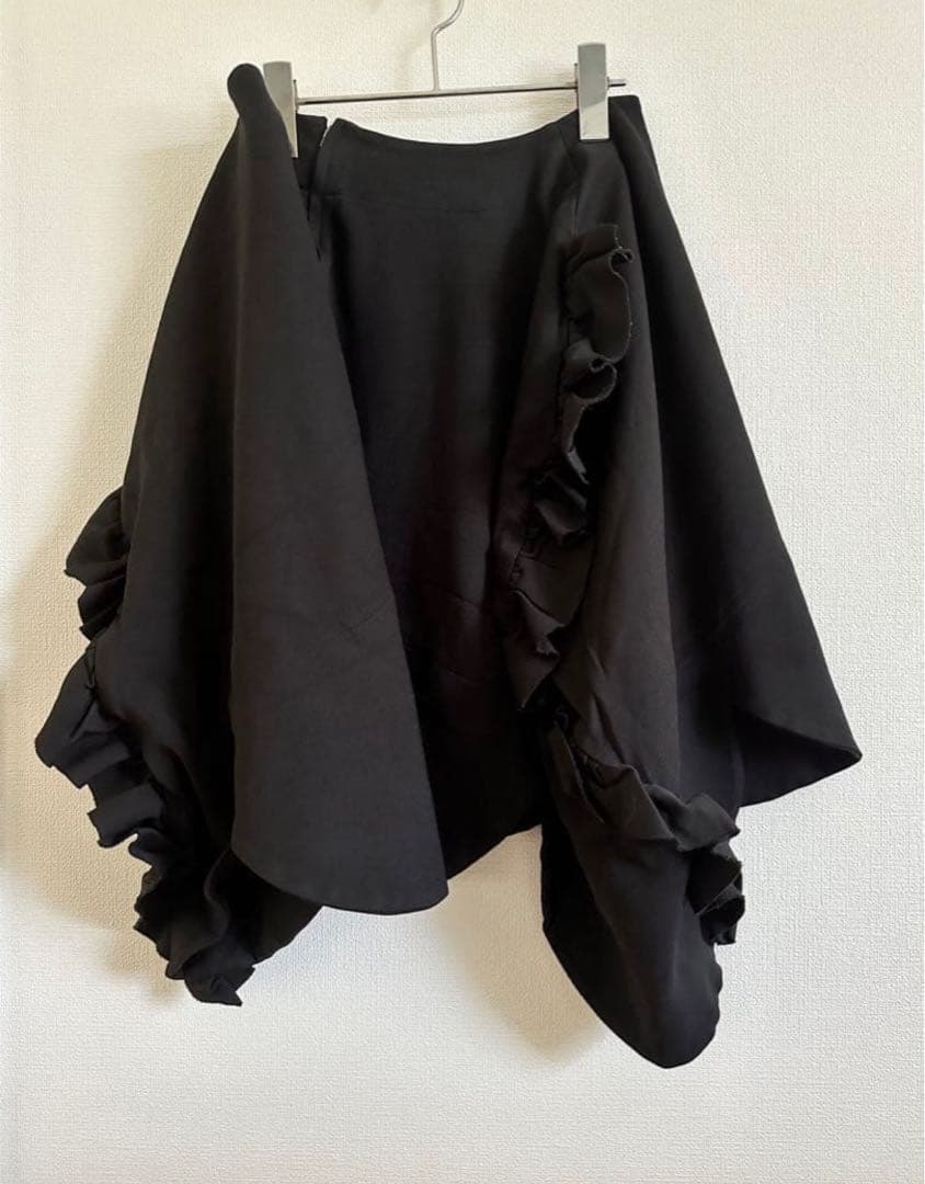 12/17まで限定お値下げCOMMEdesGARCONS フリルスカート