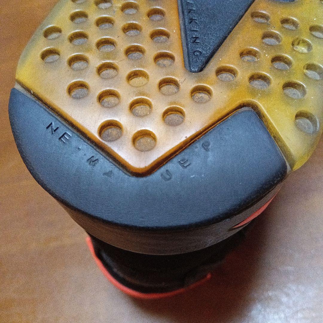 Jordan 6 黒赤 　24cm