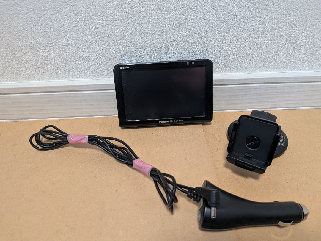 ぷ*♪様 2019年製 CN-G530D Panasonic 5インチ ポータブ