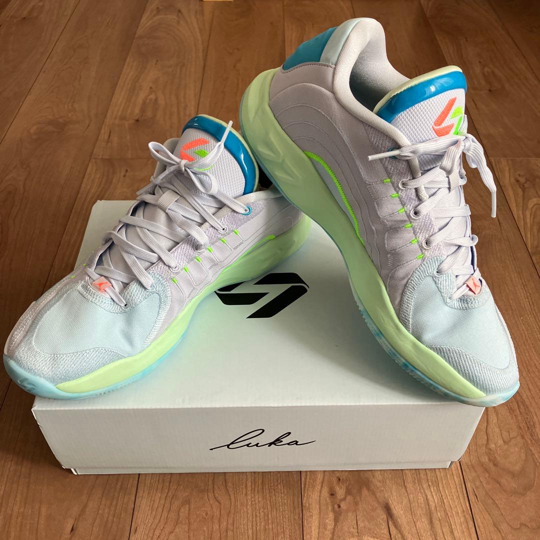 【美品】Jordan ルカ4 30センチ