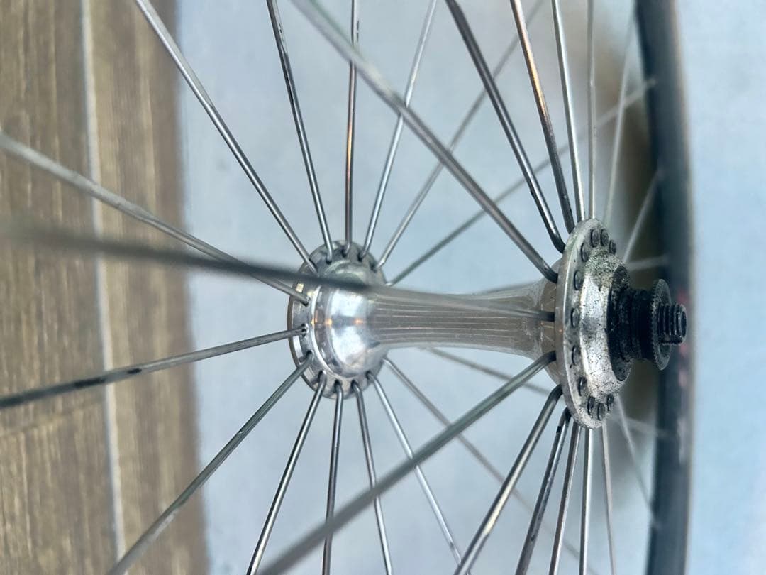 ◆ZIPP カーボンホイール前輪DURAACEハブ&タイヤ付◆重量0.97g軽量