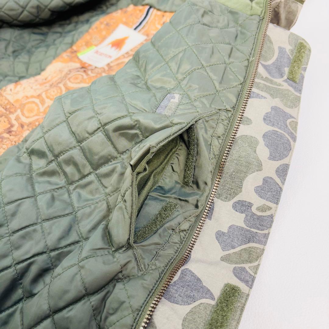 2541【美品】バートン スノボウェア ジャケット レディース 迷彩 カモフラ