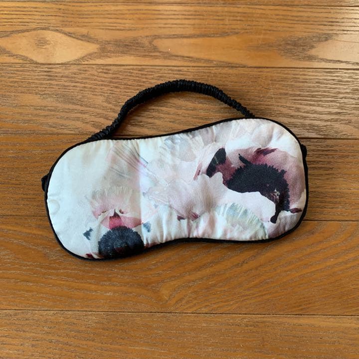 VIOLET ＆ WRENラウンジウェア　アイピロー付き！