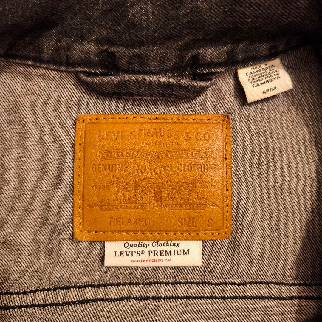 リーバイス ファースト デニムジャケット ブラック トラッカージャケット