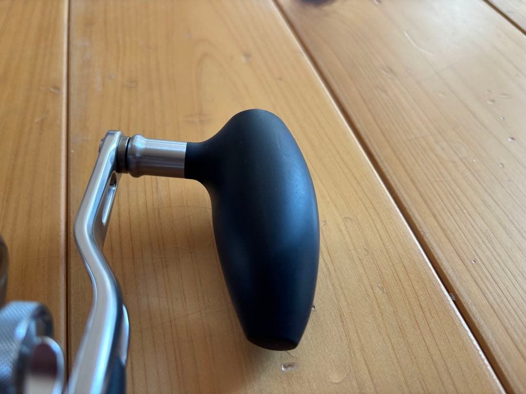 か*い様 SHIMANO オシアジガー1501HG シマノ　美品