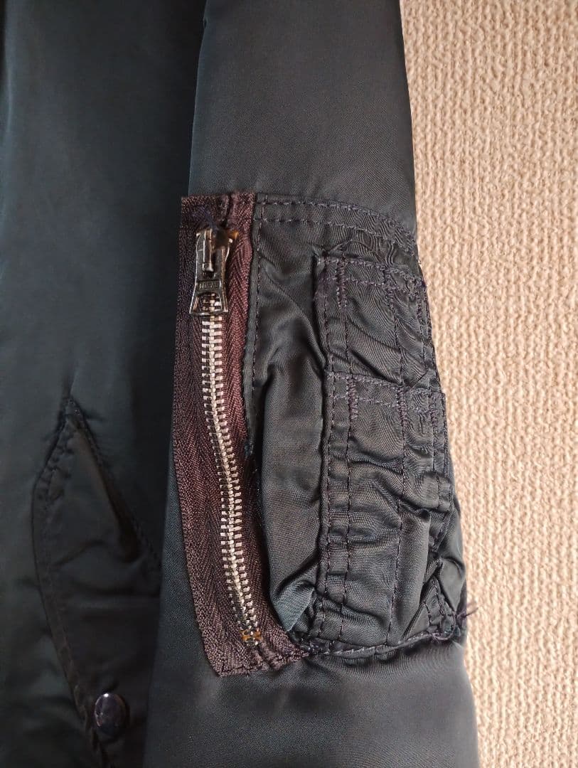 ALPHA INDUSTRIES　MA-1　ジャケット
