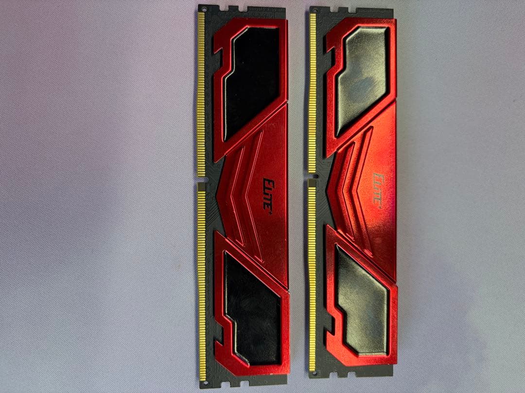 メモリー TEAMGROUP 32GB(16GBx2) DDR4 3200MHz