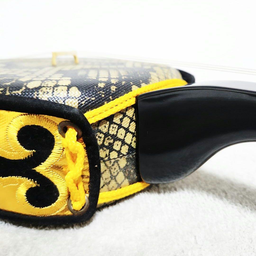 沖縄三線 蛇革調 ケース付属品付き