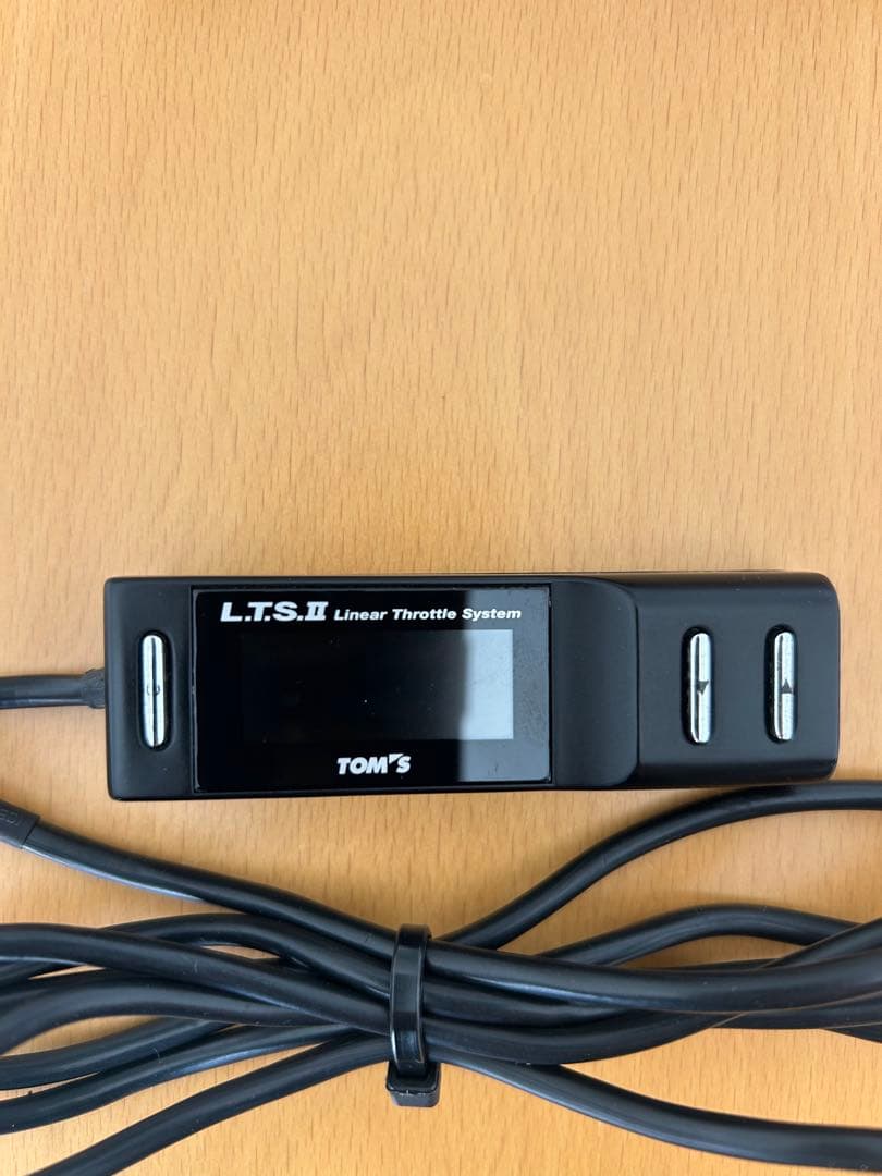 m*m様 トムススロットルコントローラー