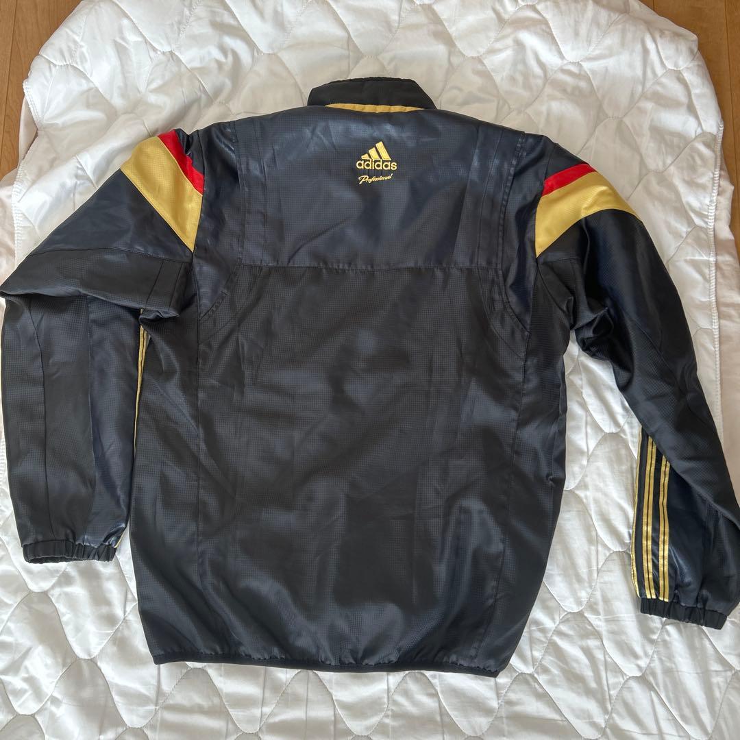 adidas ジップアップジャケット L ブラック/レッド/ゴールド