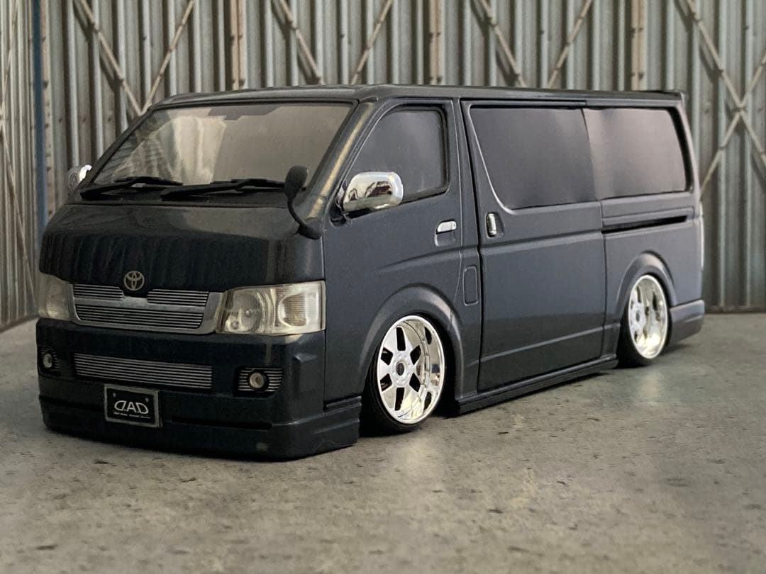 1/24 ハイエース（カスタム品）