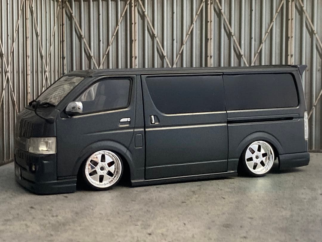 1/24 ハイエース（カスタム品）