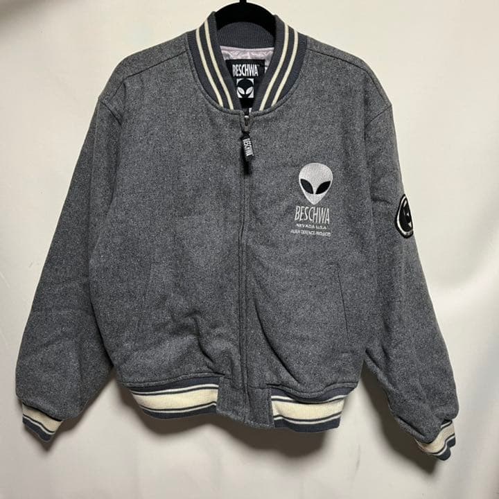 ヴィンテージ★ BESCHWA ビシュワ 胸ロゴ ビッグサイズ スタジャン