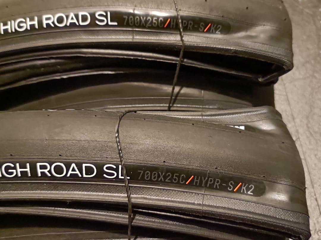 MAXXIS HIGH ROAD SL 700X25C タイヤ