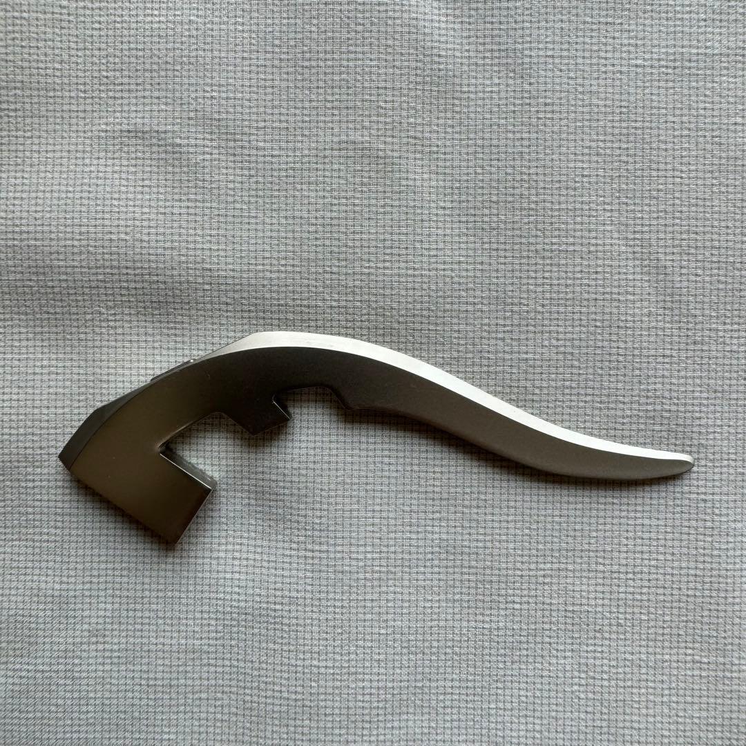 ウルトラセブン アイスラッガーペーパーナイフマグネットタイプ - メルカリ