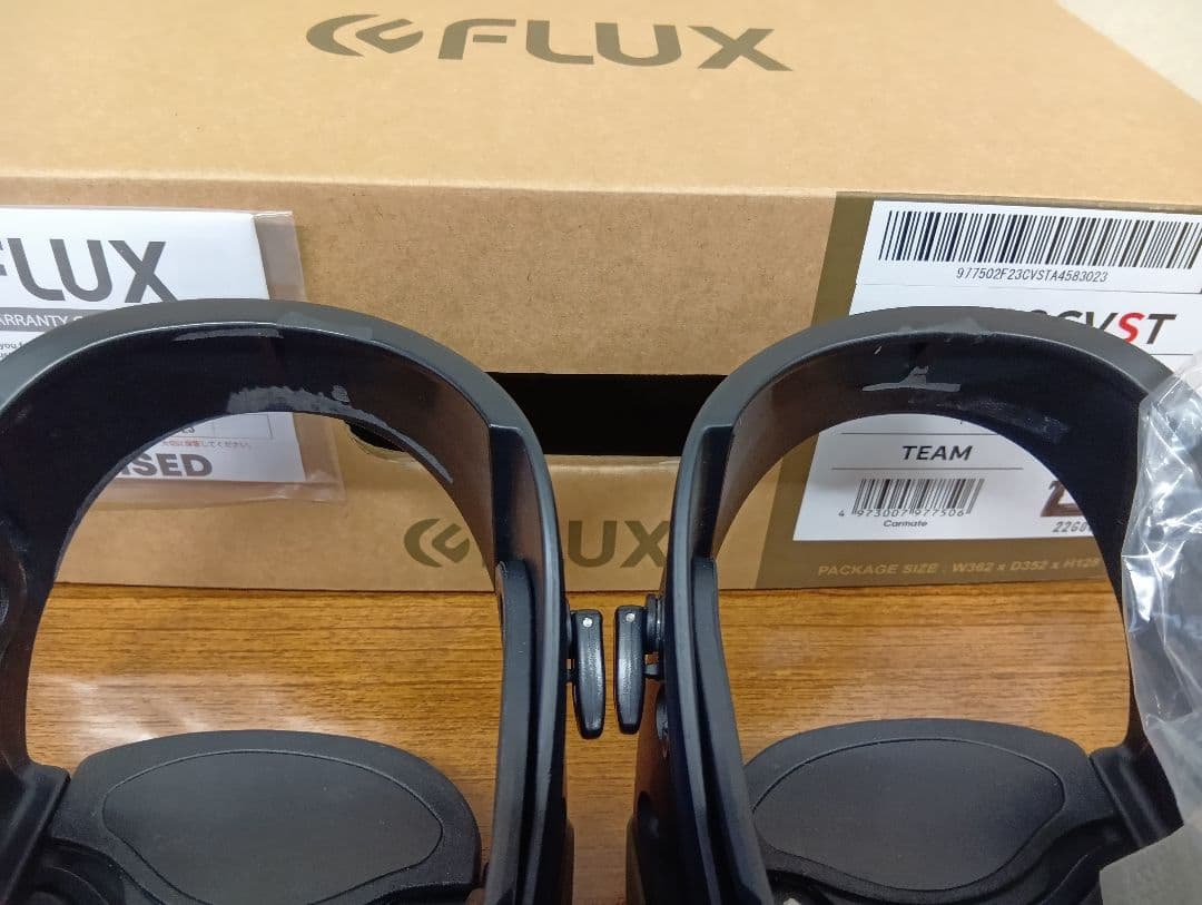 FLUX 22-23 CV LTD Sサイズ