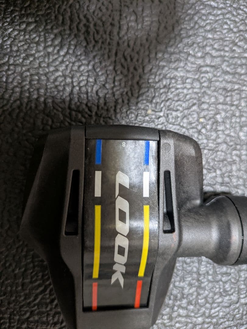 LOOK BLADE ペダル　新型