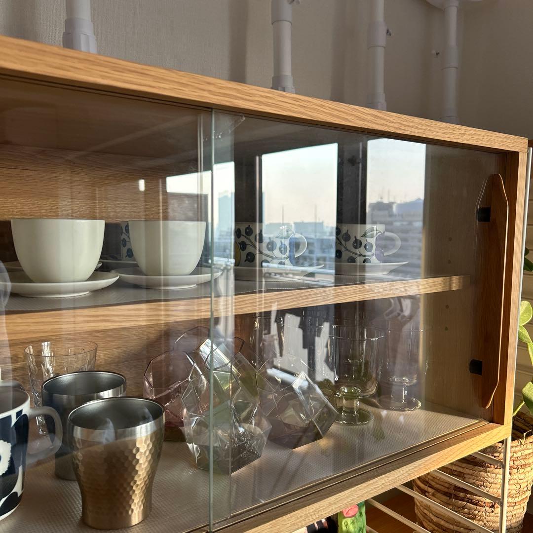 リセノ　ガラスキャビネット