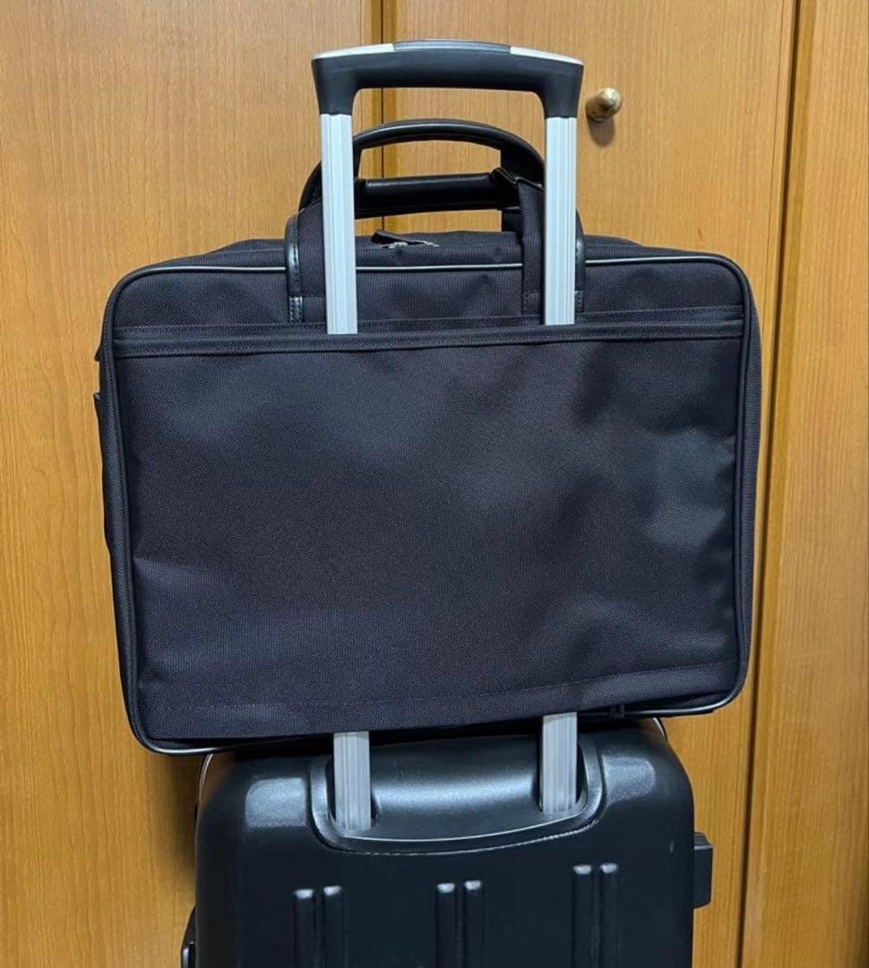 美品】ANA ビジネスバッグ ブラック ショルダーストラップ付き