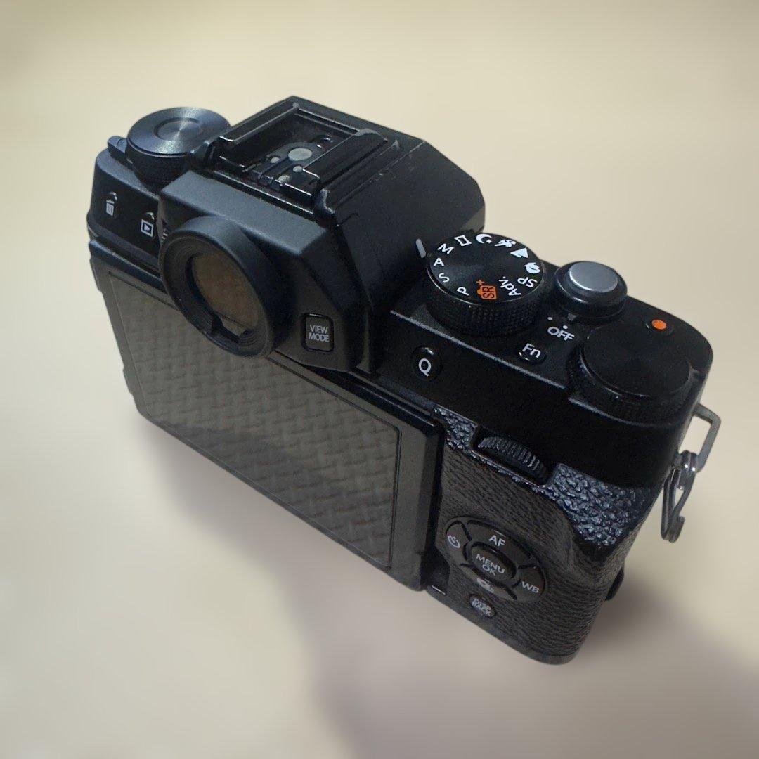 y*y様 FUJIFILM X-T100黒 Viltrox ＋ 7Artisan