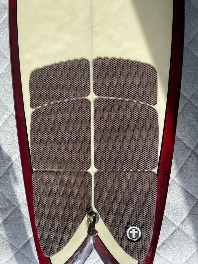 新品ハードケース付　plash プラッシュ　サーフボード　5.11ft 177㎝