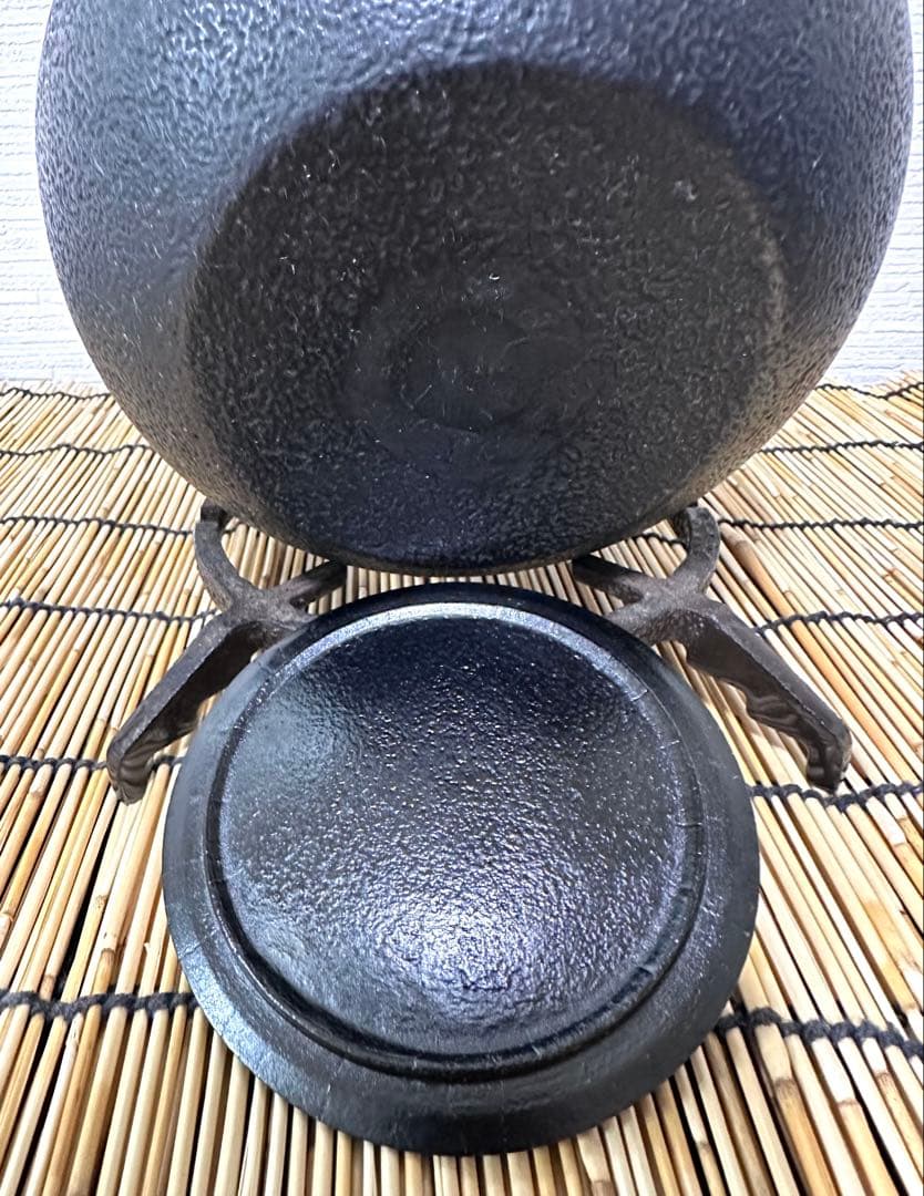 未使用品 南部伝統工芸士 及川寛治作 18型姥口 アラレ 南部鉄瓶 南部