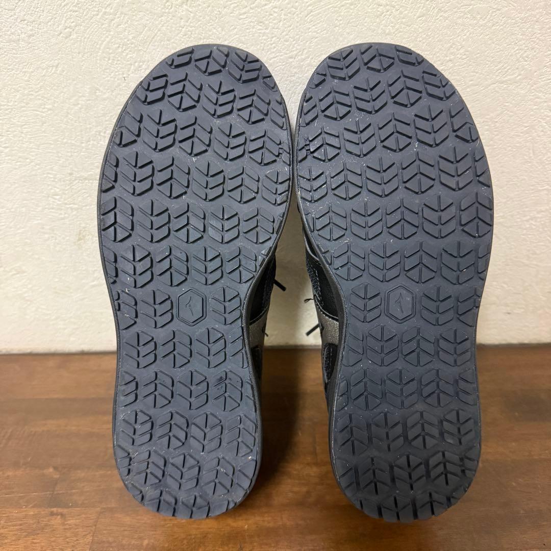 23.5cm！ミズノ オールマイティ LS2 11L 安全靴