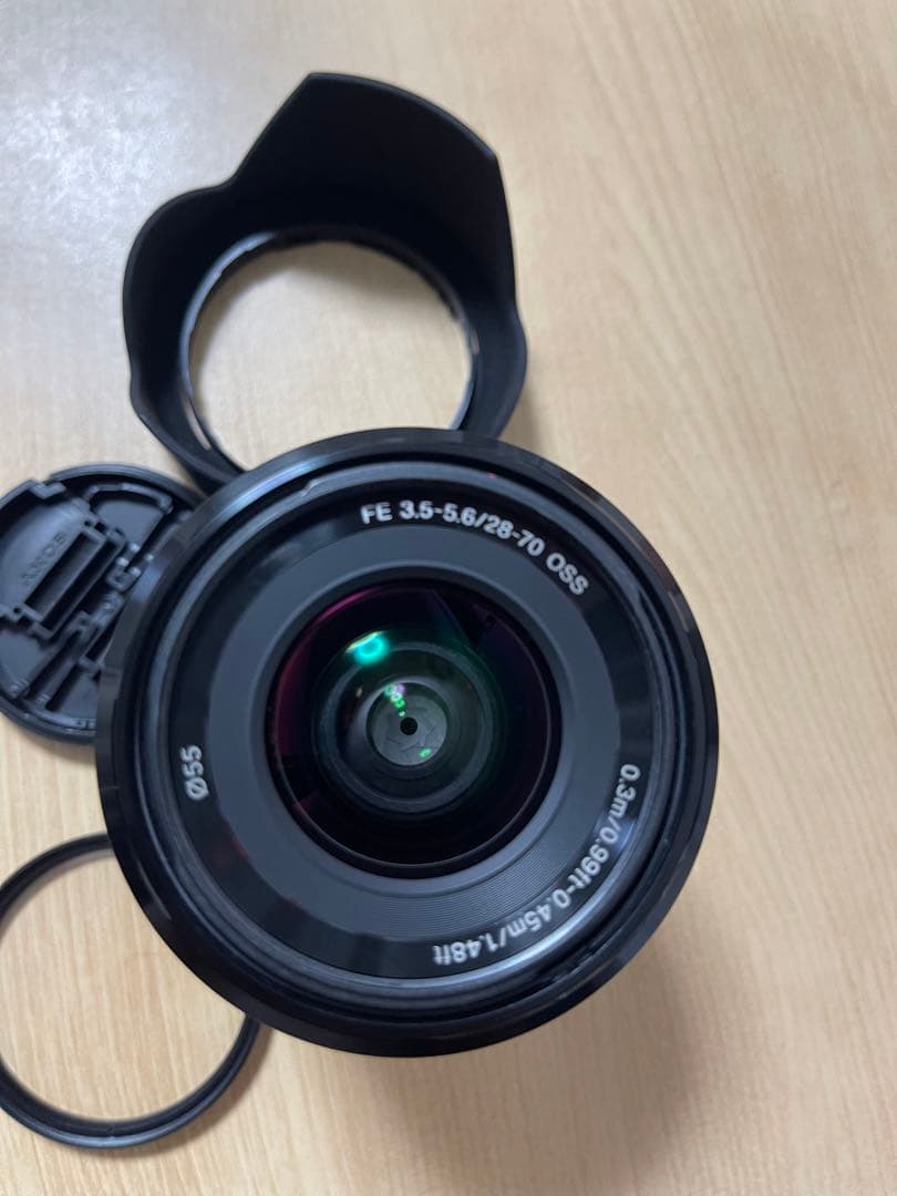 SONY FE 28-70mm F3.5-5.6 OSS ズームレンズ