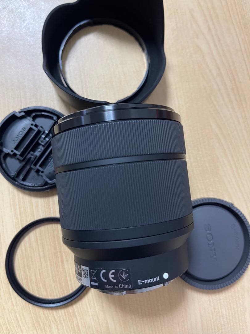 SONY FE 28-70mm F3.5-5.6 OSS ズームレンズ