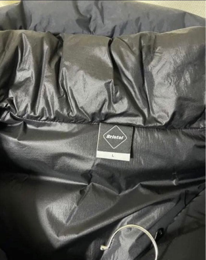 F.C.Real Bristol DOWN BENCH PARKA L ブラック