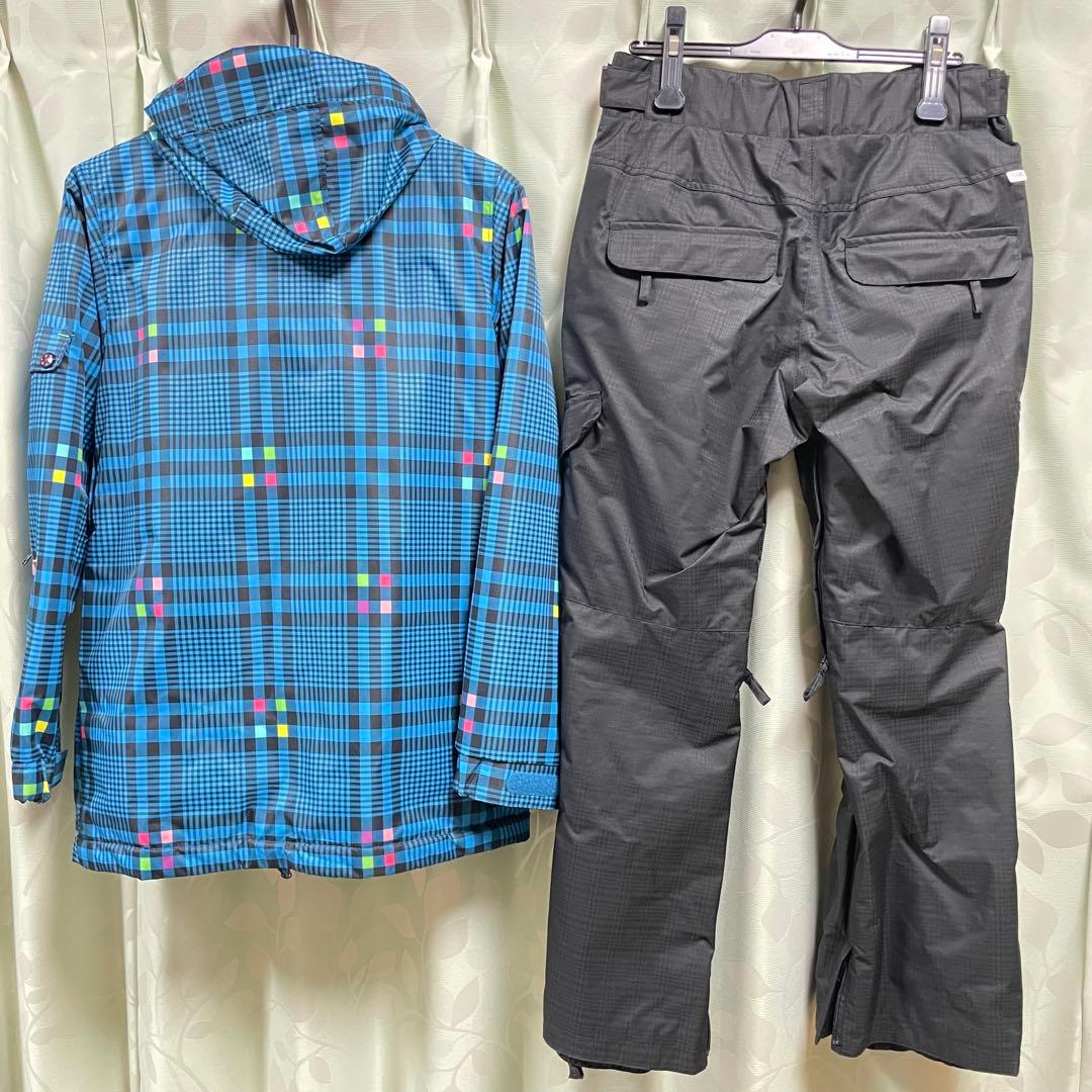 レディース 【美品】スキーウェア　スノボウェア　上下セット　Mサイズ