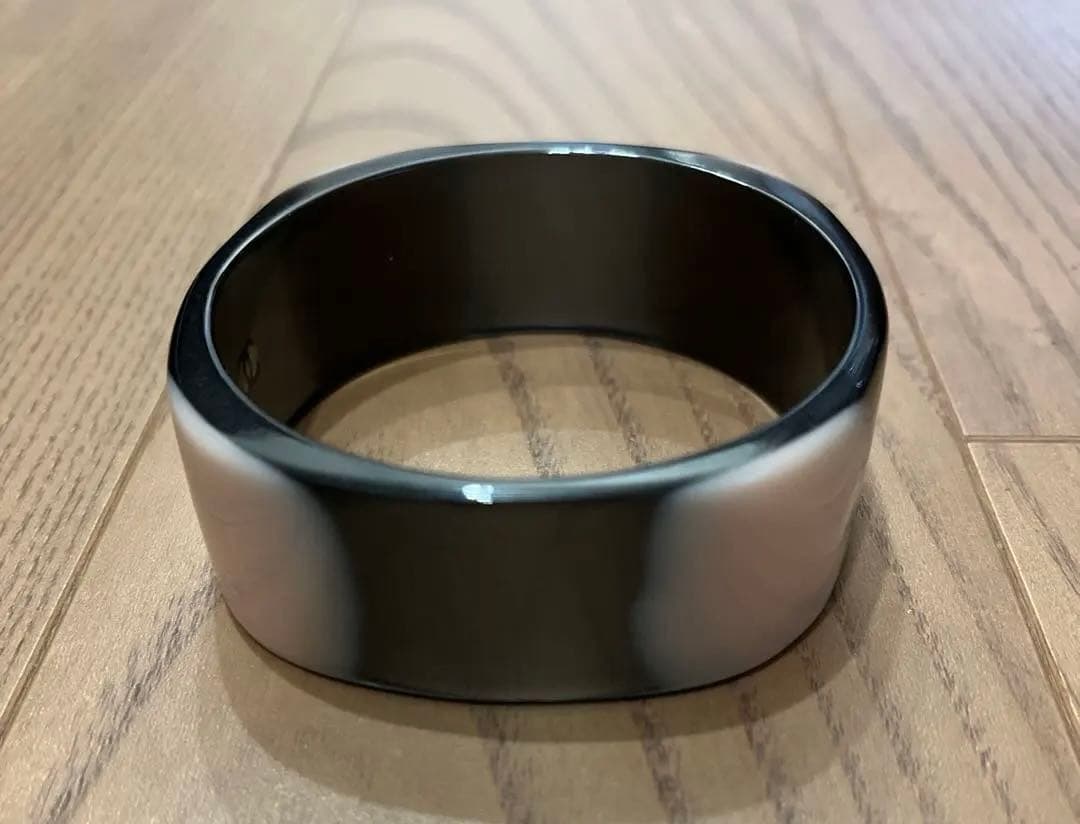 CHANELエナメルブレスレット ブラック/ピンク