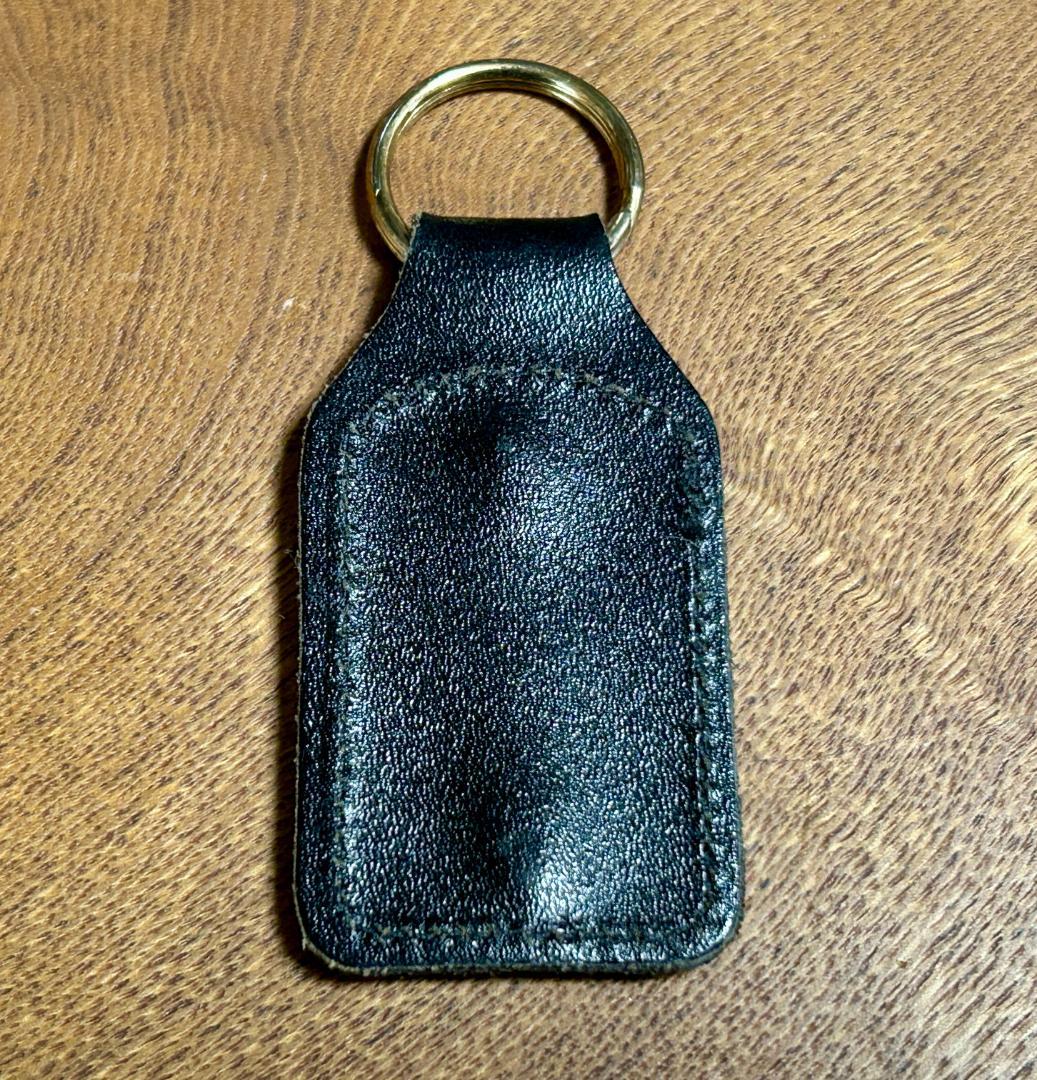 1960 年代の AA カーバッジ + キー、キーリング