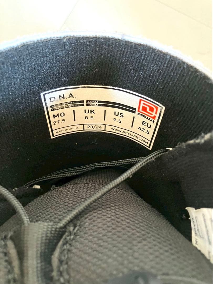 【期間限定出品】 DEELUXE D.N.A. スノーボードブーツ 27.5
