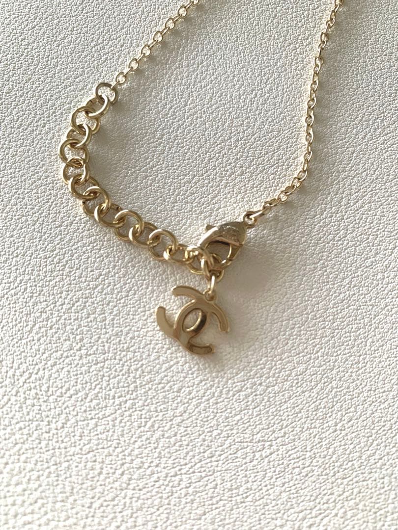 シャネル リボンチャーム　ブレスレット