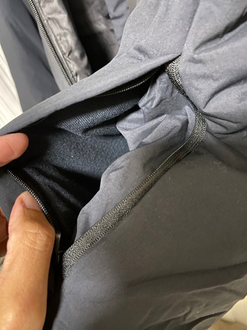 は*る様 小松マテーレ” ナイロン スタンド アライドダウンジャケット　ブラック