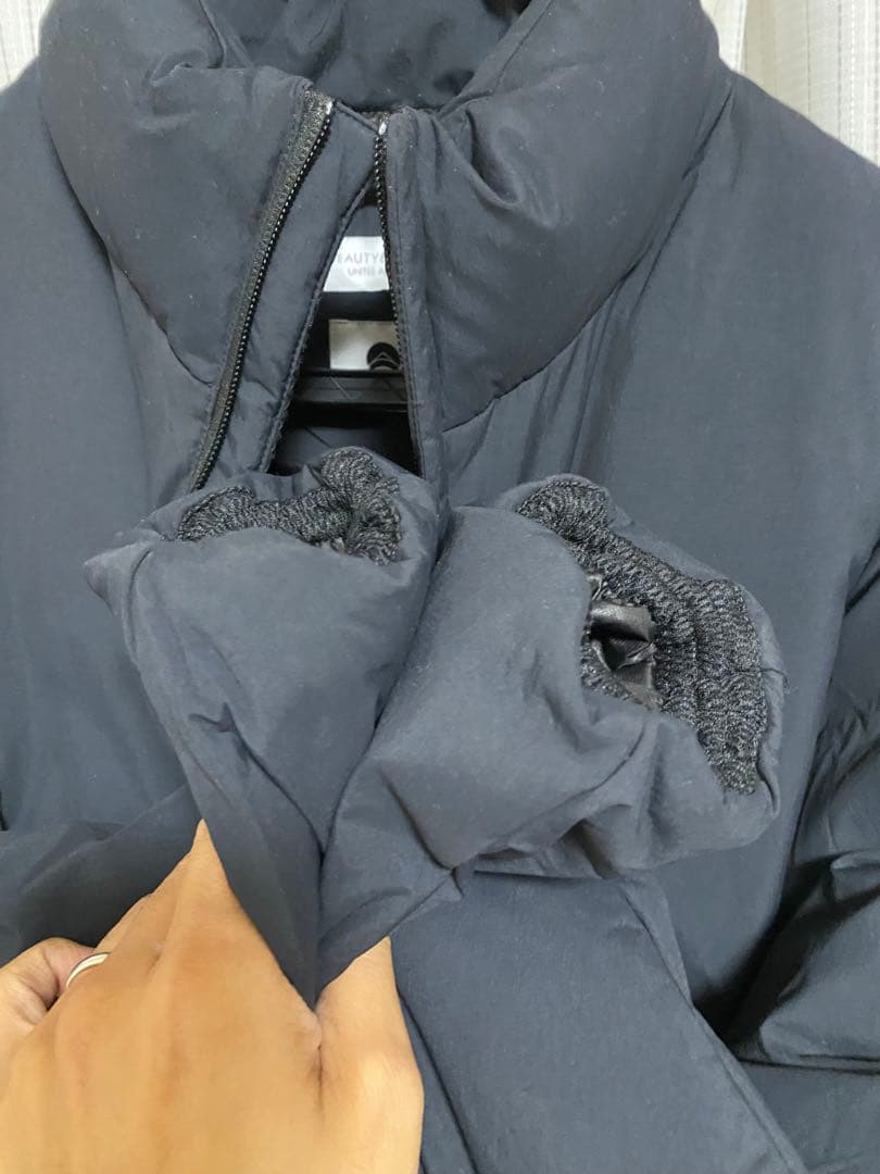 は*る様 小松マテーレ” ナイロン スタンド アライドダウンジャケット　ブラック