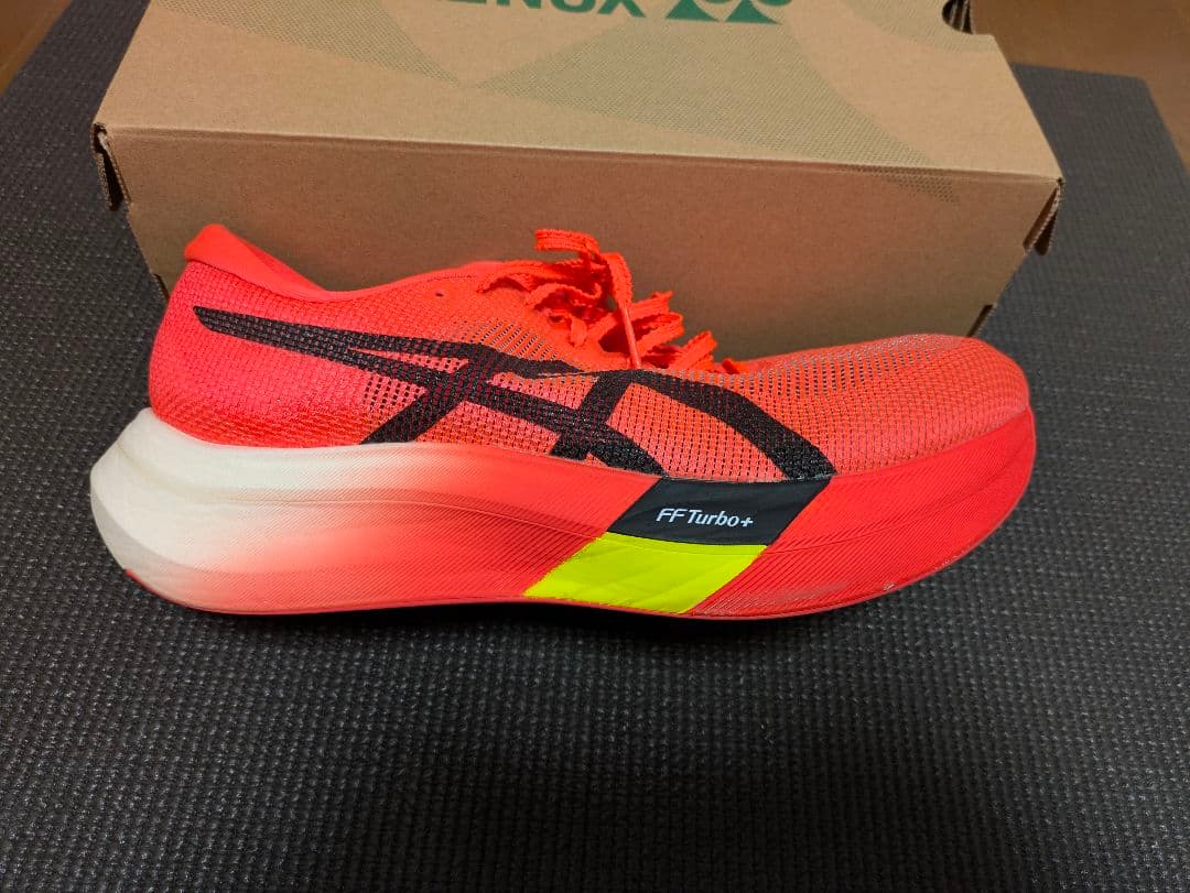 ASICS メタスピードスカイ パリ 27.0