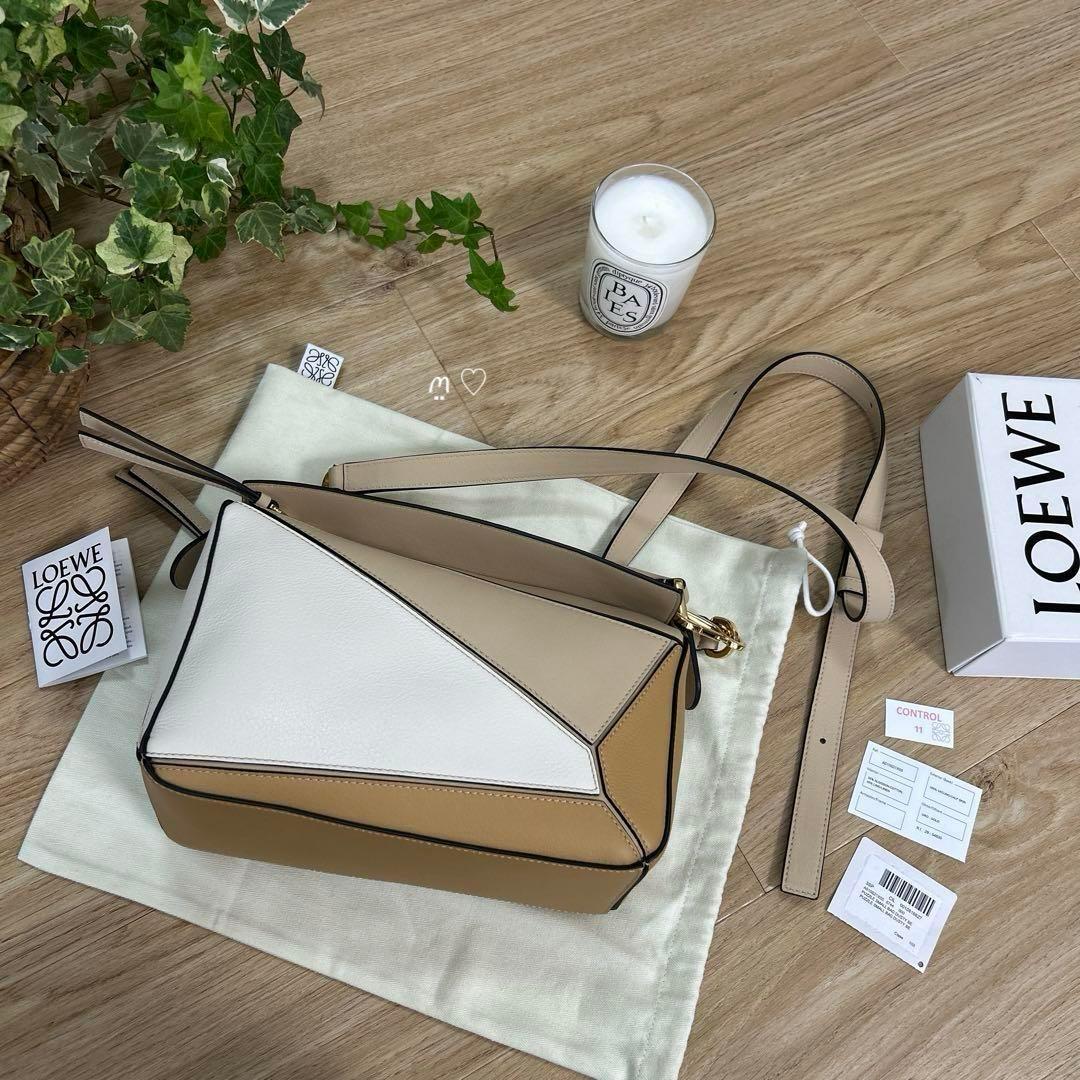 新品同様LOEWEロエベ パズルバッグスモール ダスティベージュハンド
