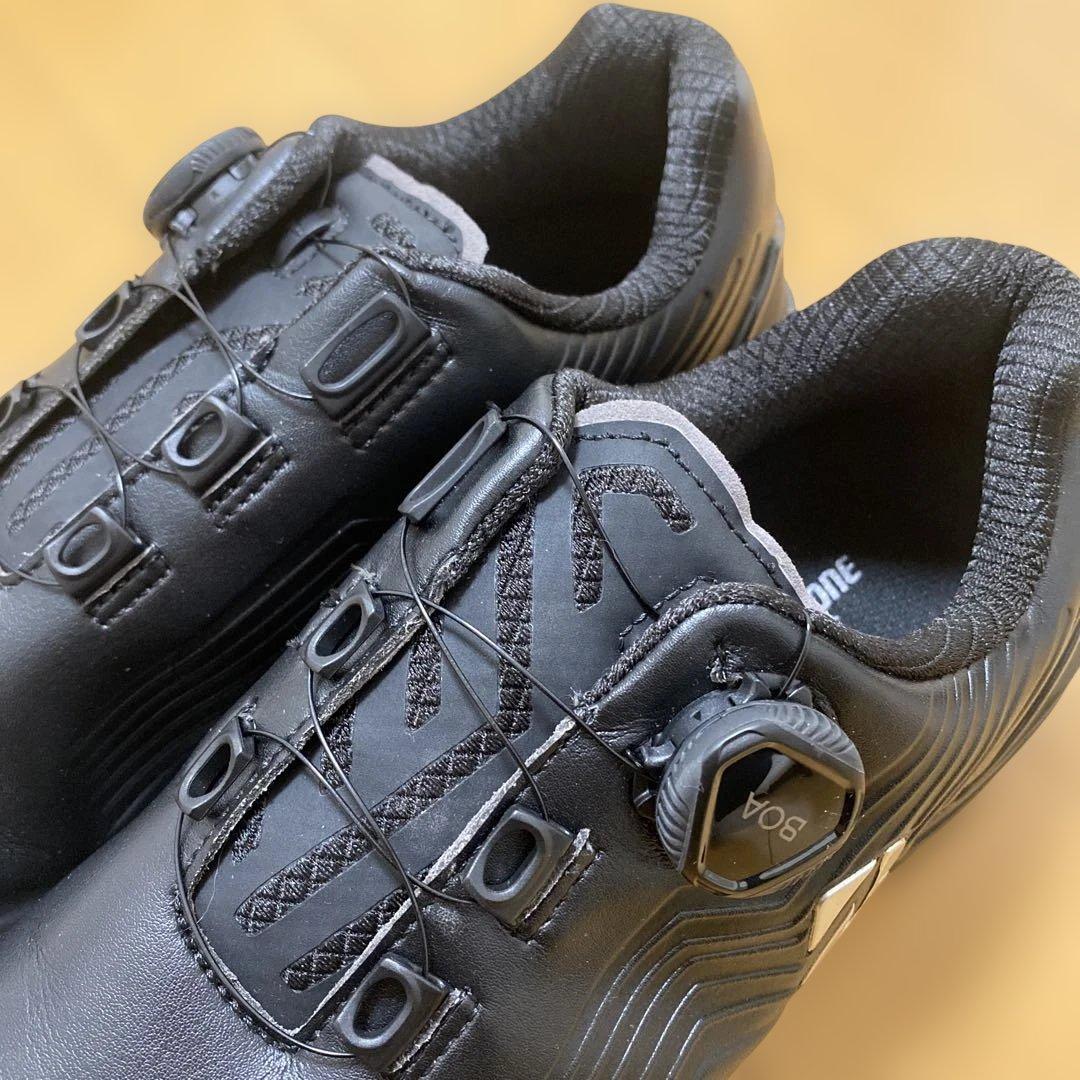 未使用品　ブリヂストン　ツアーバイター SHG100　黒　スパイクレス　26,5