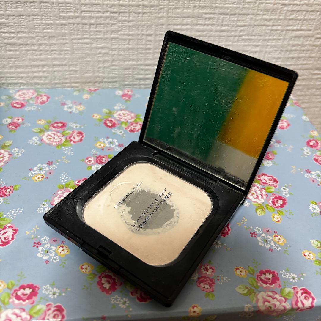 現*す様 シャネルなどコスメ26点まとめ売り