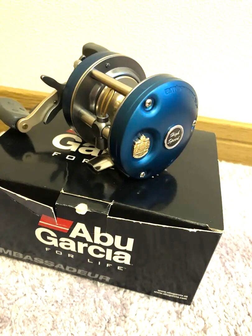 Abu Garcia 5600C4 ベイトリール 青