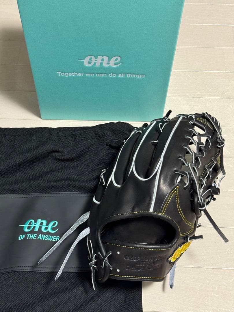 万波モデル 硬式グローブ ONE OF THE ANSWER/ワンオブジアンサー