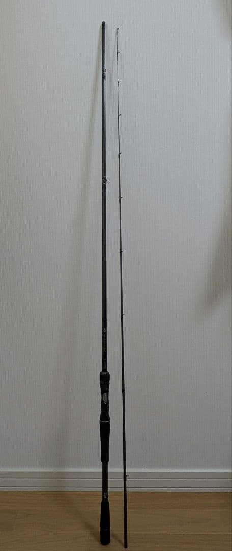 【美品】使用４回！ダイワ シルバーウルフ MX 83MB-S.Q