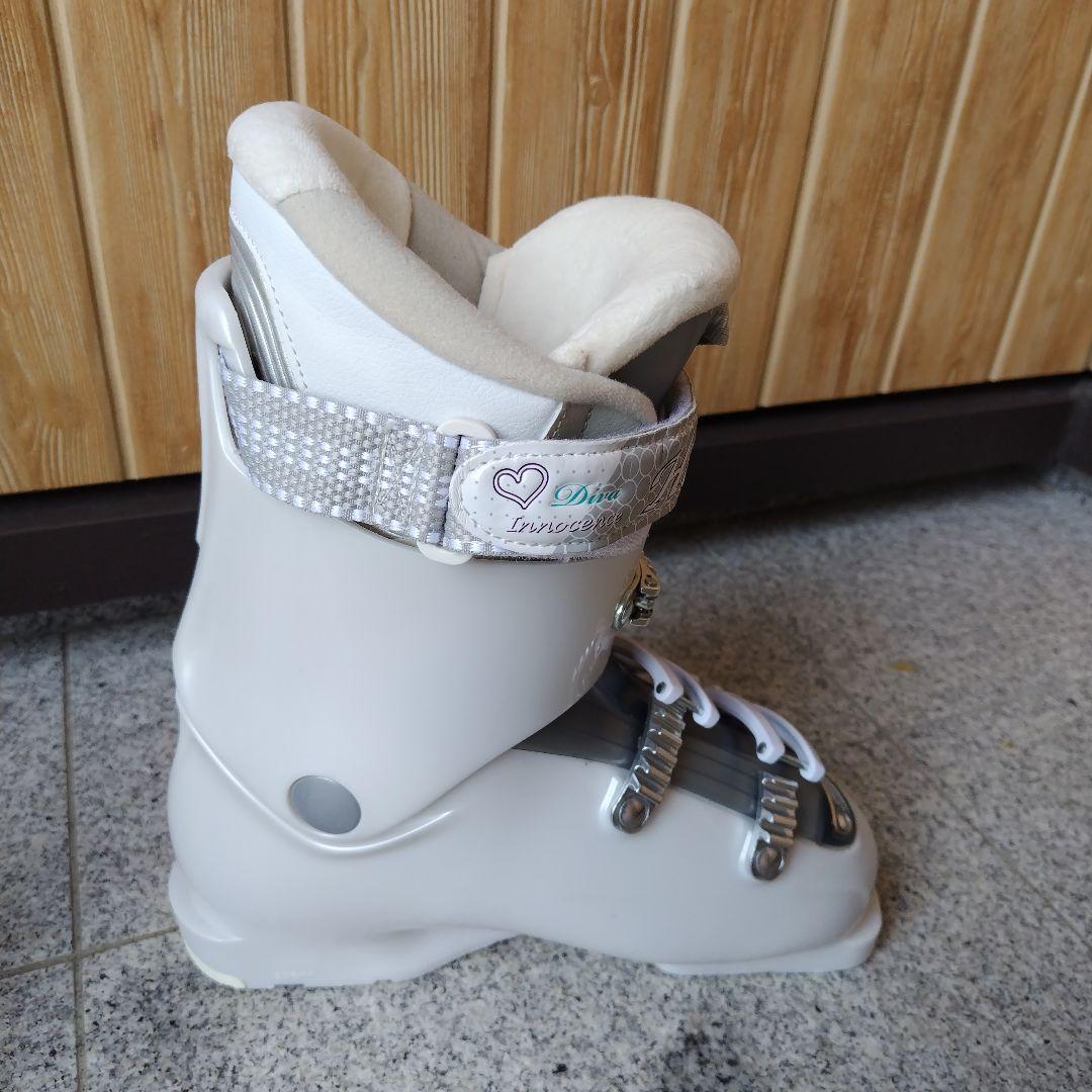 超極美品‼️Hart 女性用スキー用ブーツ ホワイト　25cm