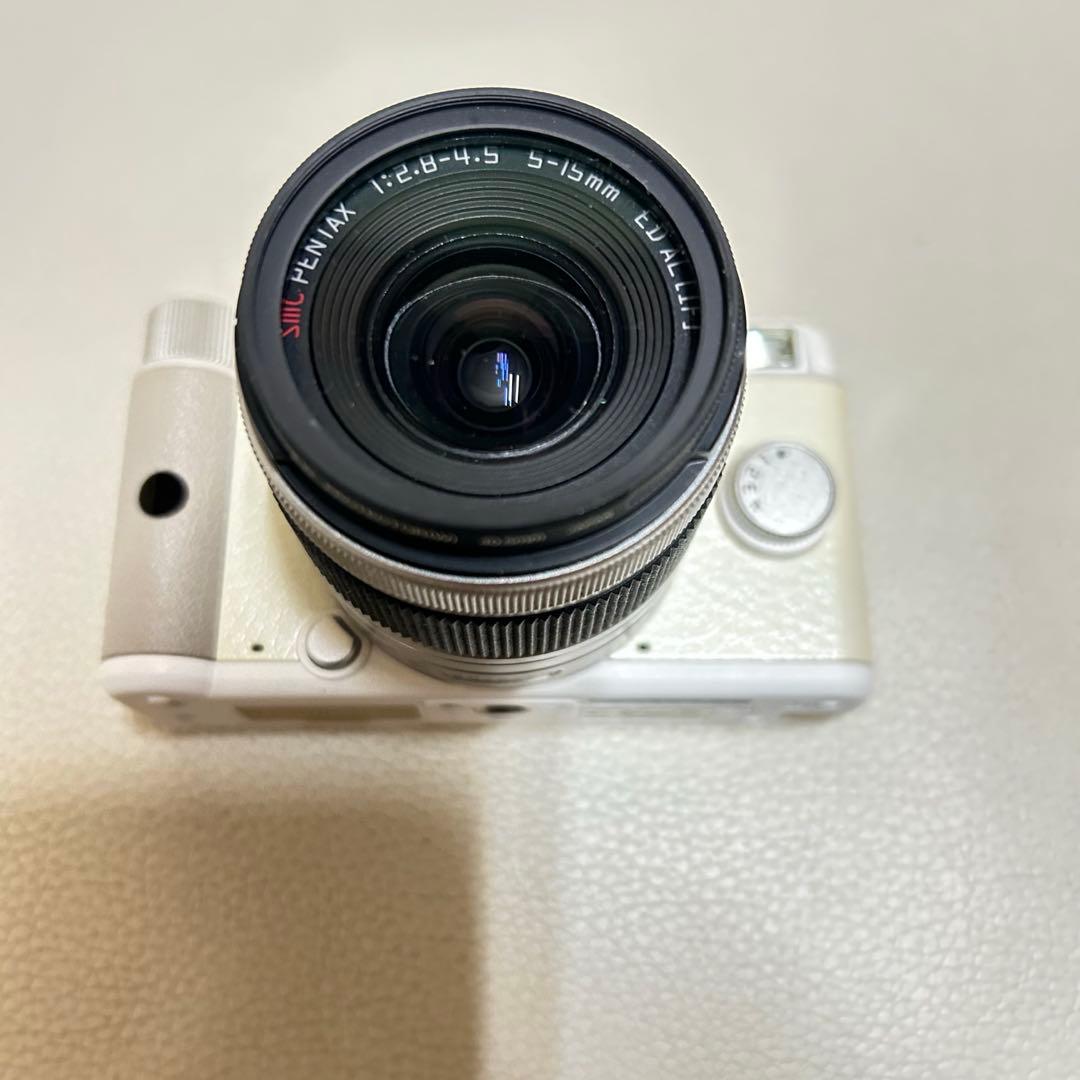 PENTAX Q ホワイト ミラーレスカメラ