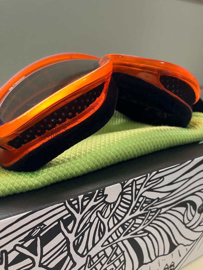 [限定]23-24 REVOLT リボルト SUPER LIGHT FRAME